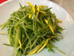 潍县萝卜拌菊花-鹊华居·地道鲁菜·海鲜·融合味(大明湖店)