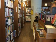 -百老汇电影中心(油麻地店)