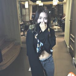 -苑苑发型设计