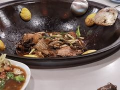 -小火炕铁锅炖鱼