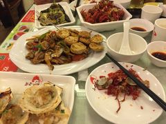 -阿胖龙虾小海鲜(宁国南路总店)