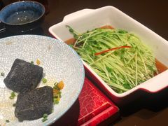 白灼豆苗-火宫殿·湘菜小吃·商务宴请·生日聚会(东塘店)