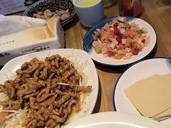 -严记小天府酸菜鱼(西四路店)