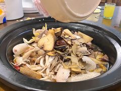 -菌乡缘·野生菌蒸汽鱼火锅(江边夜市店)