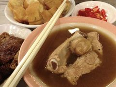 -黄亚细肉骨茶(仰光路店)