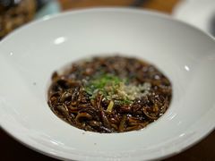 本帮响油鳝糊-金枝玉叶上海人家食府(三里河店)