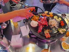 -豚豚家돈돈가韩国锅盖烤肉(新北万达店)