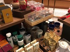 零售区-星巴克臻选(北京颐堤港中心第二店)