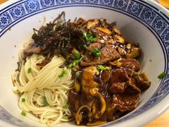 -沪西老弄堂面馆(定西路店)