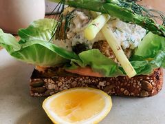 炸海鲈鱼三明治-BOR Eatery(安福路店)