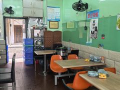-红帽小馆(向阳路店)