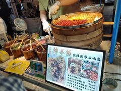 -吴山路夜市