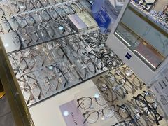 -世纪大明眼镜·林德伯格·蔡司官方授权店(武昌旗舰店)