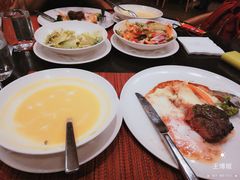 -WOLFGANG PUCK KITCHEN & BAR(迪士尼小镇店)