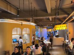 -巴厘龙虾·榜首油焖大虾(音乐学院·沿江酒馆店)