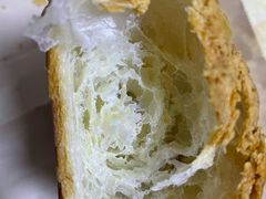 菠萝皮可颂-檗谷·面包·咖啡·轻食(华贸天地店)