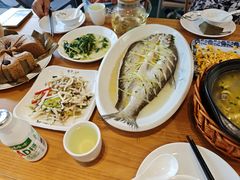 -品鲜村农家菜·阳澄湖大闸蟹(总店)