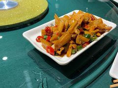 -叶派龙虾•招牌香辣蟹·海鲜(中海国际店)