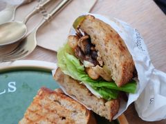 -O'mills Sourdough Bakery&Bistro(永嘉路店)