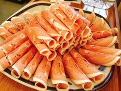 -毛辣果·贵州红酸汤牛肉火锅(西单店)