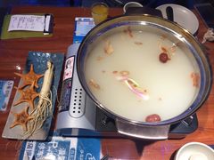 -千岛蚝高压锅生蚝·人参火锅(白云万达店)