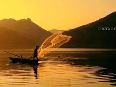 -婺源月亮湾