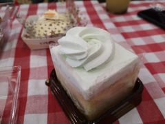 薄荷奶油小方-红宝石·鲜奶小方·海派西点房(南丹店)