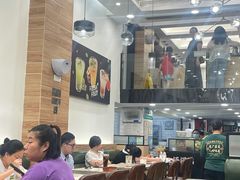 -佰搭果·广式茶餐厅(西华路店)