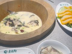 -老福耶小草帽石锅鱼(奥体店)