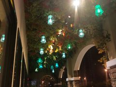 -壹号院音乐餐厅•烤全羊•新疆菜(浐灞店)