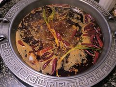 -杨肥肠火锅大排档(火车站花园店)