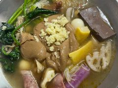 -臻香东北老式麻辣烫