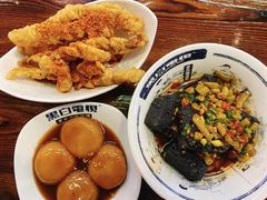 -黑白电视长沙小吃(美林M·LIVE天地东座店)