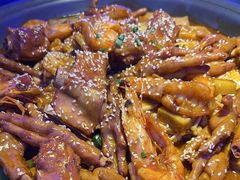 -徐记小怪兽肉蟹煲店(哈西万达金街店)