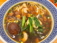 -沪西老弄堂面馆(定西路店)