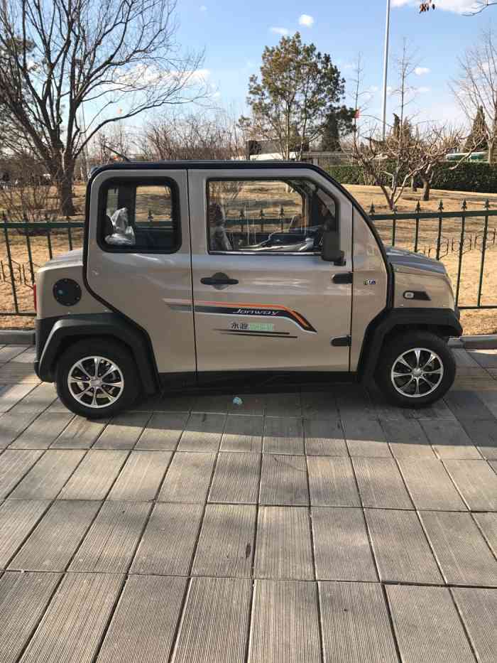 打分 小袁车行服务就是好,24小时随时上门,买车对比了好多家,最终选择