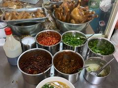 鸡肉米线-弥勒卤鸡米线(沪瑞线店)