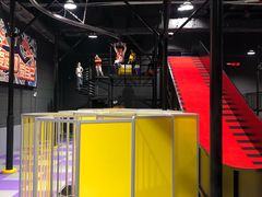 -Tenker Club弹刻极限主题公园 · 蹦床 · 团建 · 生日派对(大关店)
