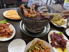 -韩风烤牛肉冷面店