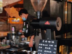 -LIN COFFEE CO(龙珠达店)