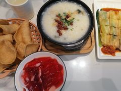 -花少爷·鲜虾干贝粥(延安万达店)