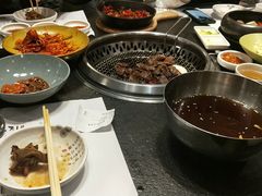 -草家酱蟹炭火烤肉店(珲春南路一店)