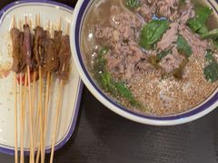 -云阿蛮云南生烫牛肉米线(奉贤路店)