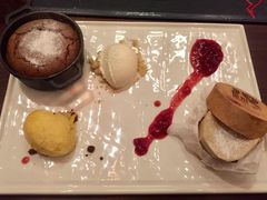 甜点拼盘-恰餐厅及酒吧 CHAR Bar & Grill (北京丽都皇冠假日店)