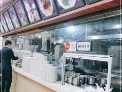 -桥香园云南过桥米线(金马碧鸡店)
