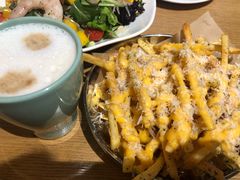 -HELLO 27 意面·沙拉·帕尼尼