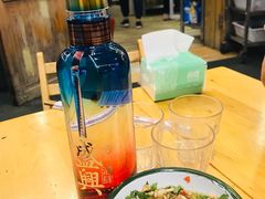 -拈签一笑黄牛肉辣卤串串