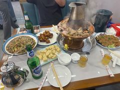 -一口猪海鲜浑锅·东北家常菜