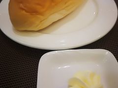餐前面包-红房子西菜馆(淮海中路店)