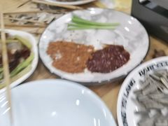 -東豫狼鲜货烧烤. 碳火烤鱼. 小龙虾(上海首店)
